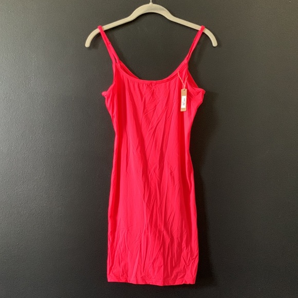 SKIMS Fits Everybody Slip Dress - Picture 4 of 5